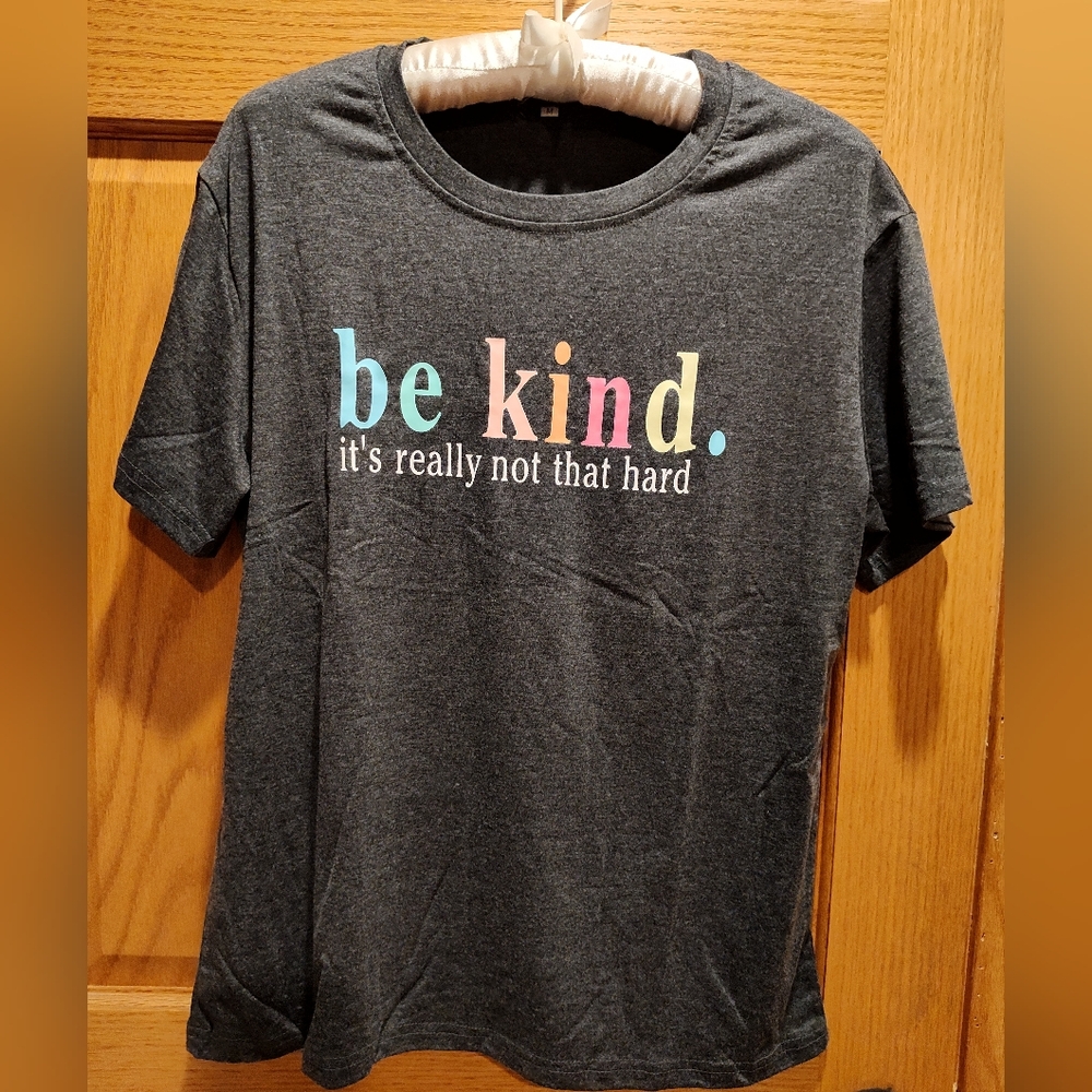 Women's Gray 'Be Kind' Short Sleeve T-Shirt